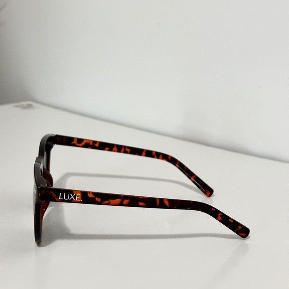 LEOPARD PRINT WOMEN’S ROUND SUNGLASSES - Picture 7 of 7